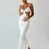 Princess Polly Shanni Maxi Dress White 2 Princess Polly Shanni Maxi Dress White -Polly Clothing Shop 0 modelinfo Alexis us2 d8c7d5b6 37b2 4656 af1f 22c6a27338c0