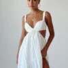 Princess Polly Khalia Mini Dress White -Polly Clothing Shop 0 modelinfo Alexis us2 e121b6df 36a8 4e75 971e ee26cb34c144
