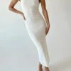 Princess Polly Edin Maxi Dress White -Polly Clothing Shop 0 modelinfo Chiara us2 0942c336 05d9 4a22 8e3d f5ec693f8e66