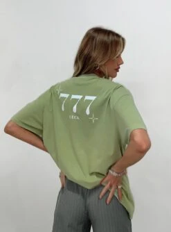 Organic 777 Luck Oversize Tee Green -Polly Clothing Shop 0 modelinfo elly us2 d3bc9ae1 66ca 4b70 b9e6 0016f1576e18