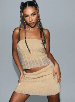 Princess Polly Macaulay Knit Mini Skirt Beige -Polly Clothing Shop 0 modelinfo lola us4 7dfbc694 786a 4930 9cec 3b4758230fa5