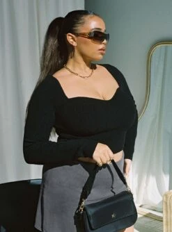 Alima Long Sleeve Top Black Curve