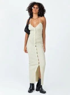 Casa Maxi Dress Cream -Polly Clothing Shop 2 modelinfo Cindy us4 c0a2a87a 04d5 466d 910a c92d7e07ddb5