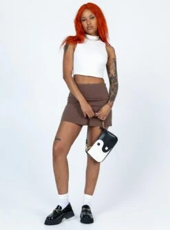 Princess Polly Emalda Top White -Polly Clothing Shop 2 modelinfo chlo us4 2b099c0f 07da 4561 9d5b d105bc8720c0