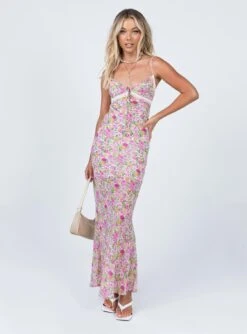 Princess Polly Emily Maxi Dress Pink Floral -Polly Clothing Shop 2 modelinfo emma us2 0f7948f5 b385 41a6 81af 949c44ec9f00
