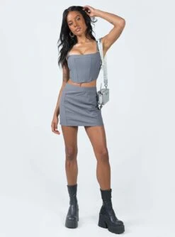 Princess Polly Josie Mini Skirt Grey -Polly Clothing Shop 2 modelinfo jenaya us2 a3e62cbf 3f78 4254 93c3 1b2b1bc7e612