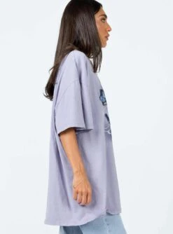 Princess Polly Fairy Forever Oversized Tee Purple -Polly Clothing Shop 3 modelinfo camelia us2 813aba71 b449 4163 ae11 99f12d13ba3a