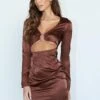 Princess Polly Henry Mini Dress Brown -Polly Clothing Shop 3 modelinfo cindy us2 673fddc3 5908 4e3e a10b 8d3eb61ddf68