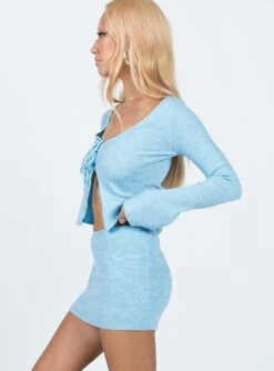 Change Of Heart Knit Mini Skirt Blue -Polly Clothing Shop 3 modelinfo dechen us4 159454be 45ed 4f96 ae04 7062bcca00b5