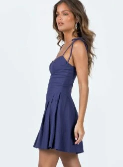 Princess Polly Maruna Mini Dress Navy -Polly Clothing Shop 3 modelinfo elise us2 44bcc2c6 1bff 4935 b4bb cb4fcdfe33fd
