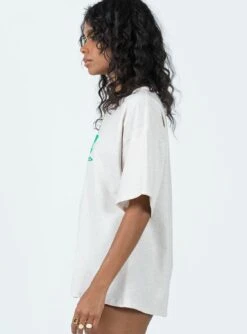 Princess Polly Cosmic Puff Tee Grey / Green 11 Princess Polly Cosmic Puff Tee Grey / Green -Polly Clothing Shop 3 modelinfo kristen us2 44ed457d 57df 4e64 9401 5387124c9930