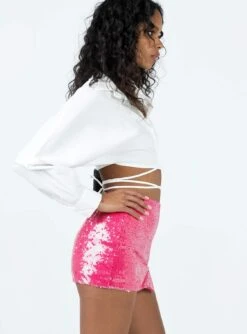 Hannam Micro Mini Skirt Pink -Polly Clothing Shop 3 modelinfo kristen us2 5c2c13e6 3d99 4588 b10b 5fbe893623a0