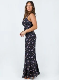 Curtis Maxi Dress Black / Floral 10 Curtis Maxi Dress Black / Floral -Polly Clothing Shop 3 modelinfo mikayla us6 28d74f6c 479f 4831 8bf9 bb6758cf22b7