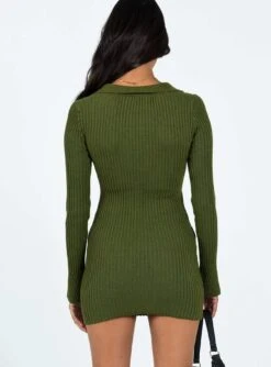 Demit Long Sleeve Mini Dress Khaki -Polly Clothing Shop 4 modelinfo Amelia us2 313175d1 4edd 4bdc b6df 7985a25a15bd