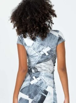 Motel Tiona Top Denim Pocket Blue -Polly Clothing Shop 4 modelinfo Cindy us2 eef8b74d 0fe7 487a b16f 3e31ccd17e3b