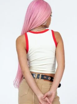 Princess Polly Baby Tiger Love Tank Cream -Polly Clothing Shop 4 modelinfo Jayechelle us4 c40c253b 75e5 453c 95e3 37b1e9dbc716