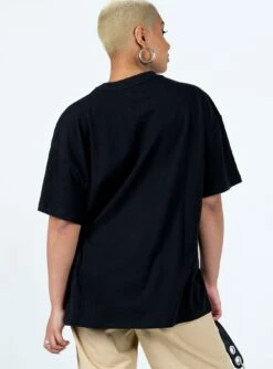 Recording Oversize Tee Black -Polly Clothing Shop 4 modelinfo Sarah us4 dd4f9dfa e411 4726 b883 b7567fdac5b8
