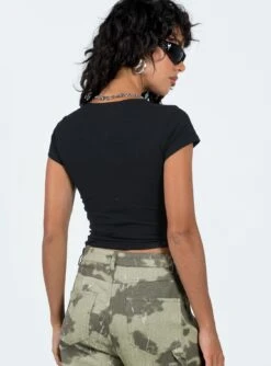 Princess Polly Lex Top Black -Polly Clothing Shop 4 modelinfo Tamika us2 4766e26a ba13 4e67 9612 3faa7f57342d
