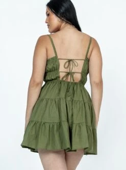 Princess Polly Ceara Mini Dress Khaki -Polly Clothing Shop 4 modelinfo alicia us8 926531f6 8055 408b 8122 8638a85cd361