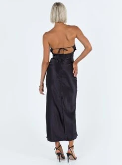 Bellwood Strapless Maxi Dress Black 13 Bellwood Strapless Maxi Dress Black -Polly Clothing Shop 4 modelinfo kauri us2 505f560f 17a7 41e1 9120 c443c95ba722