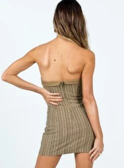 Princess Polly Tanzen Corset Mini Dress Brown Multi -Polly Clothing Shop 4 modelinfo kinsey us2 36b34d06 f513 4da6 ab76 dcc15dac0451