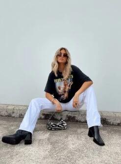 Britney Oversized Tee Black -Polly Clothing Shop 6 cd7a6b3e 66a8 41de a0bf 0da78c980556