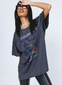 Princess Polly Hyper Galactic Oversize Tee Black -Polly Clothing Shop 7 modelinfo feturi us2